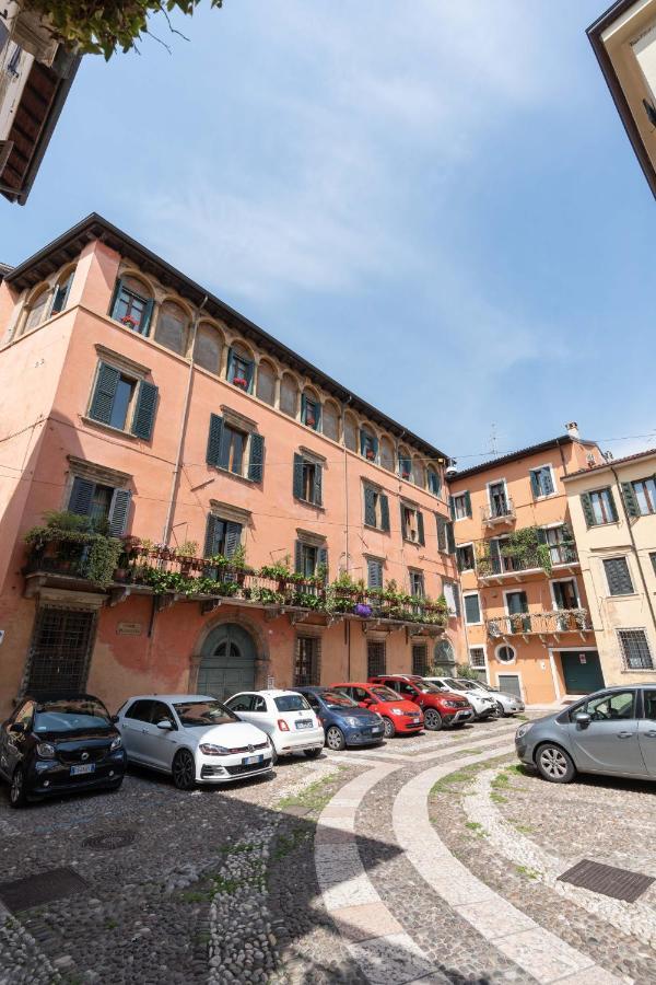 Romeo And Juliet Apartments Verona Ngoại thất bức ảnh
